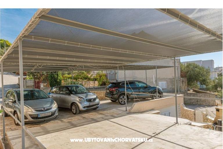 Villa Bobanac with heated pool – photo 25