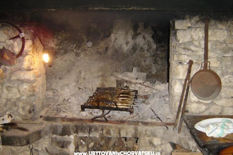 Apartments Karabatić – photo 12