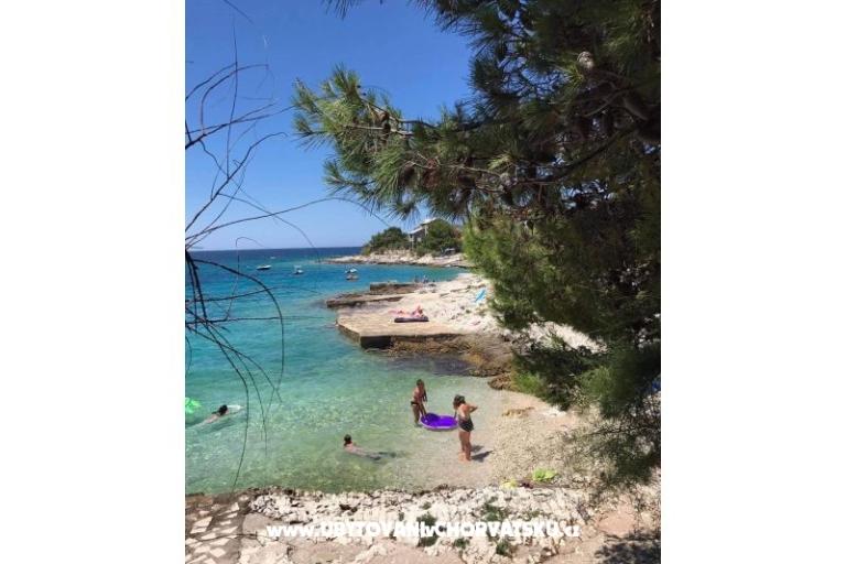 Apartments Leona Rogoznica – photo 6