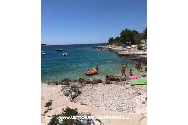 Apartments Leona Rogoznica – photo 8