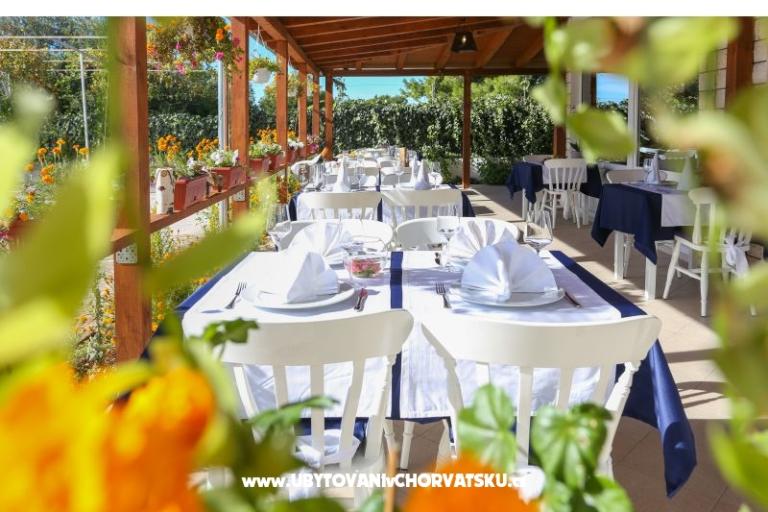 Apartments Libertas – photo 2