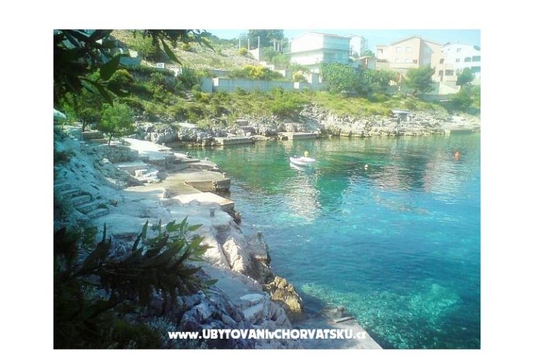 Apartments Panorama s bazenom – photo 18