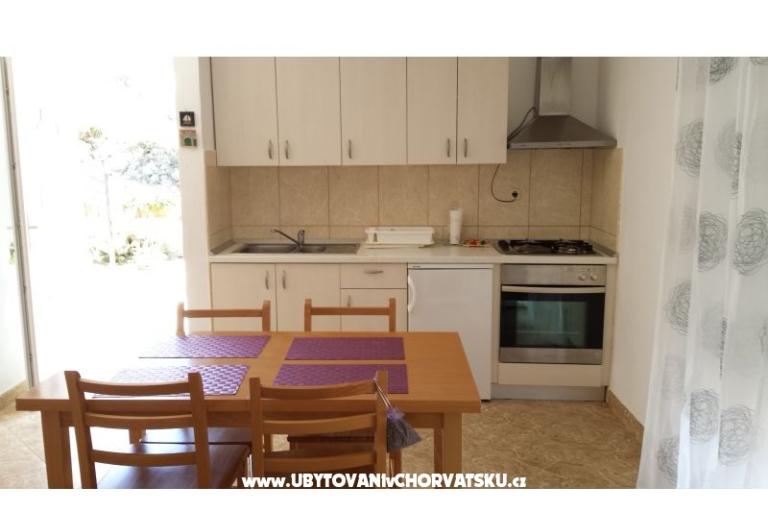 Apartments Toni Rogoznica – photo 17