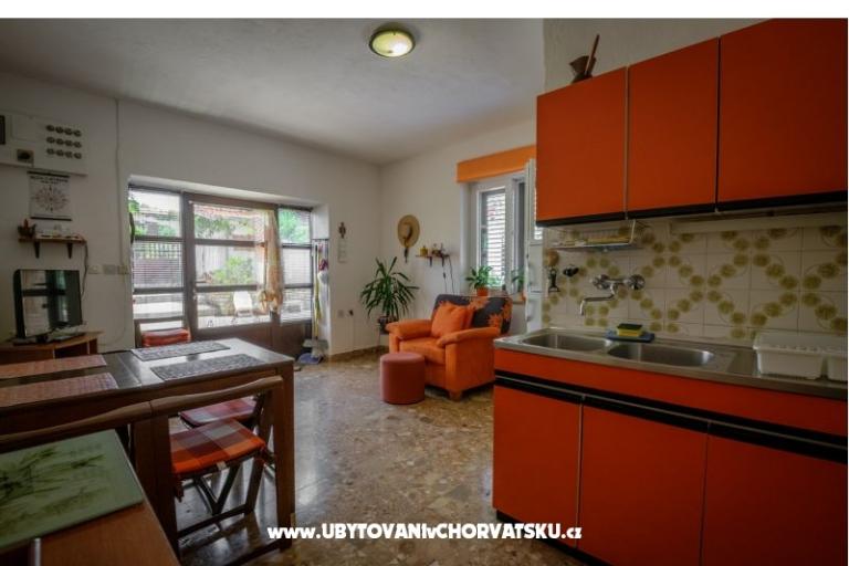 Apartments Radmila – photo 12
