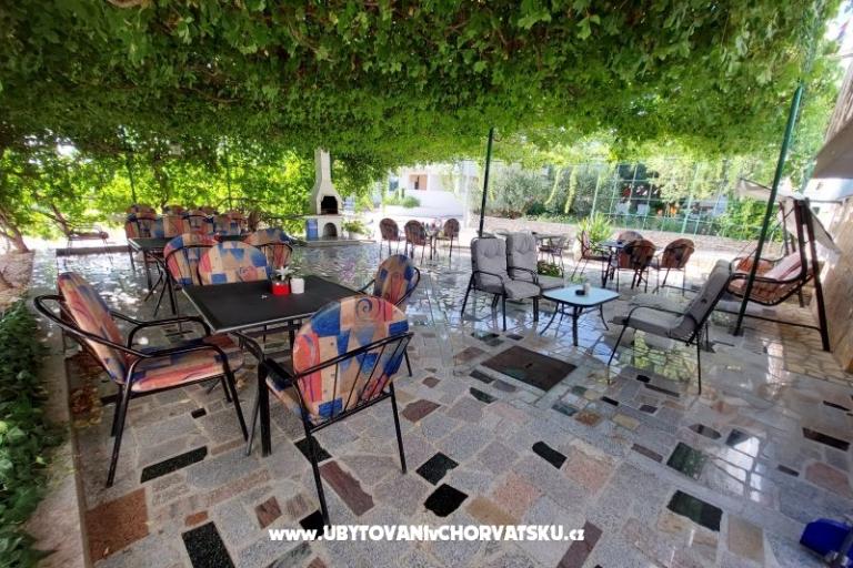 Apartments Crnjac – photo 7
