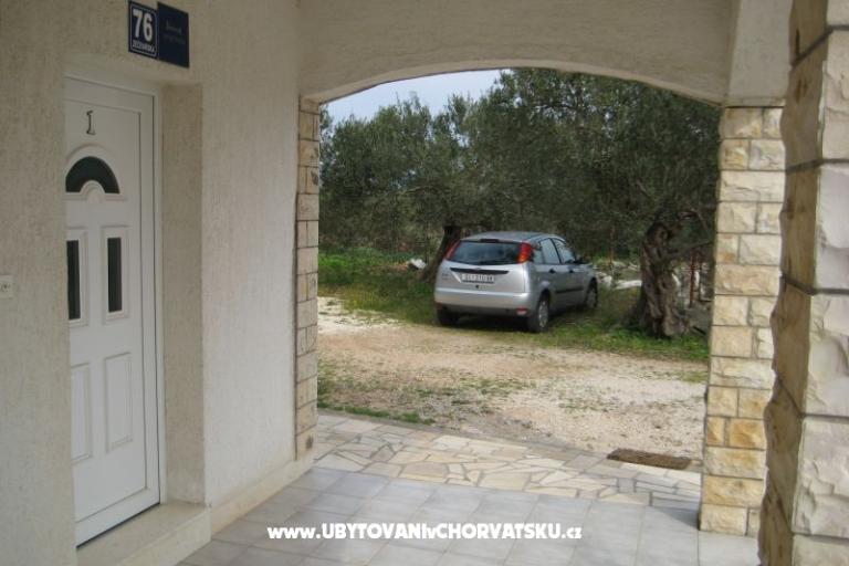 Apartments Biserka – photo 11