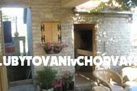 Apartments Krešimir  OD 30 EUR – photo 12