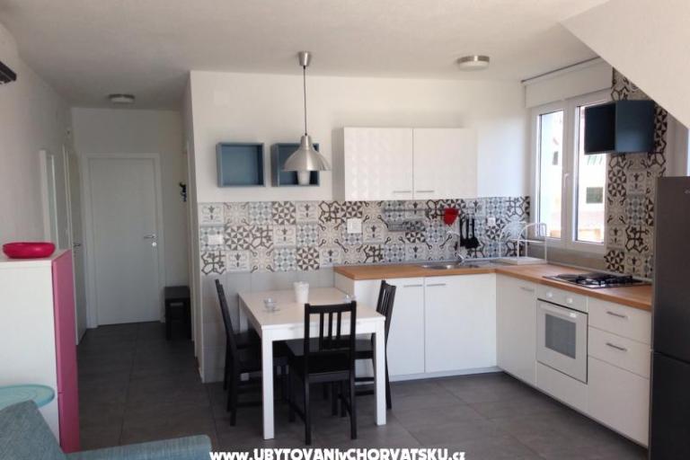 Apartments Angie -10 metara od mora – photo 7