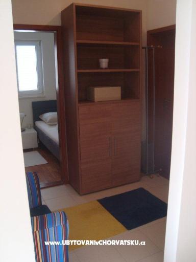 NEW AND MODERN WITH GARAGE PLACE – photo 10