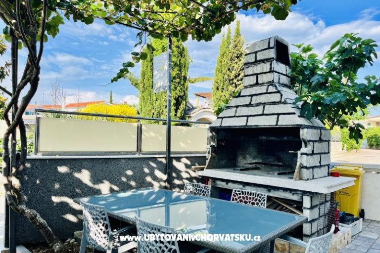 Apartments Kiwi – photo 4