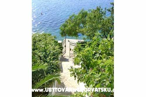 Holiday home - Apartments Rajčić – photo 10