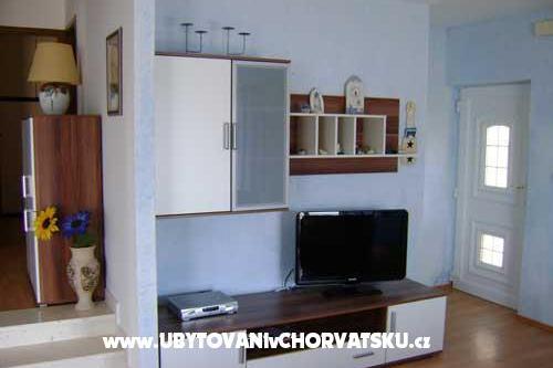 Holiday home - Apartments Rajčić – photo 6