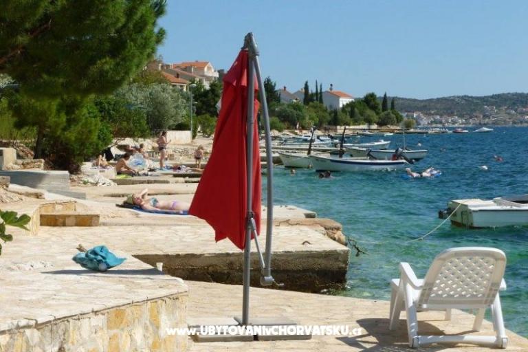 Apartments Rogoznica – photo 10