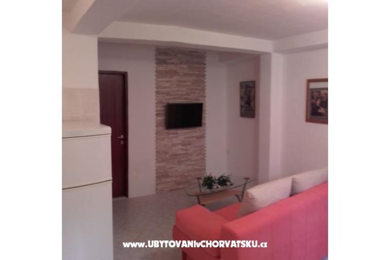 Apartments Rogoznica – photo 11