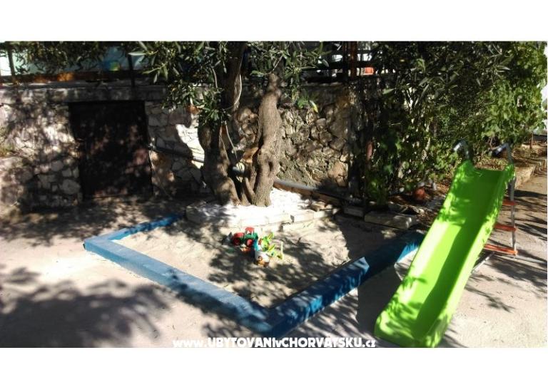 Apartments Rogoznica – photo 8