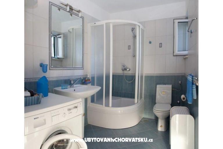 Beach apartments Rogoznica – photo 10