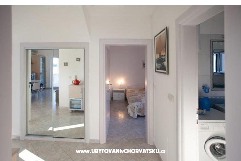 Beach apartments Rogoznica – photo 15