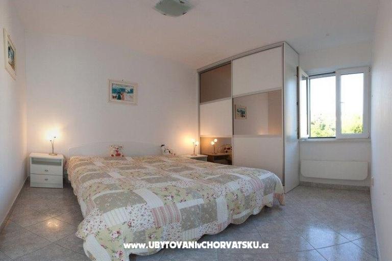 Beach apartments Rogoznica – photo 7