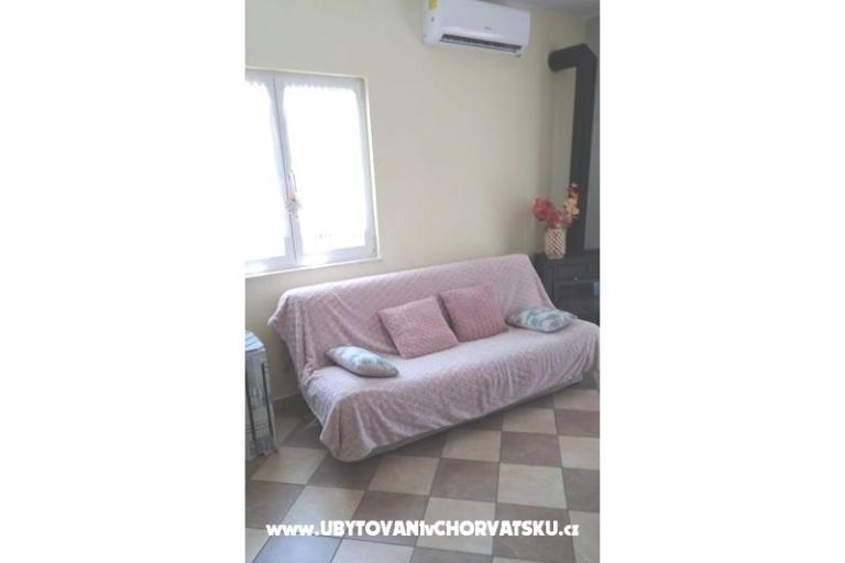 Božena  – photo 3