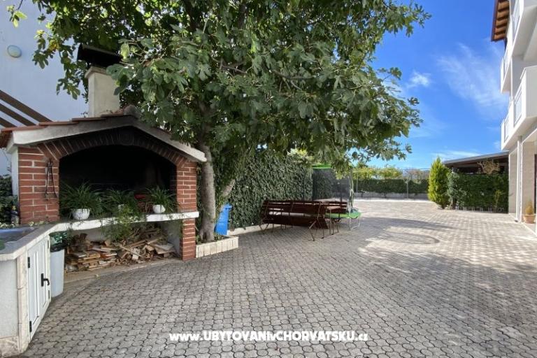 House on the beach – photo 5