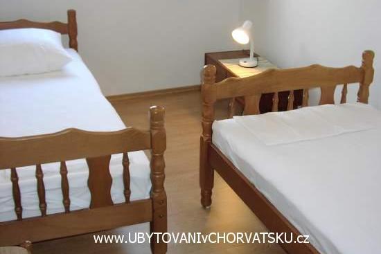 Apartments Drlje – photo 2