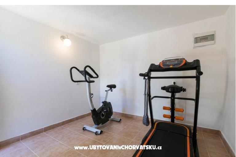Villa Marina + pool – photo 12
