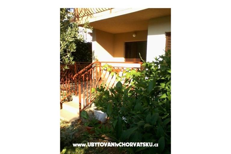 Ružica apartments Rogoznica – photo 12