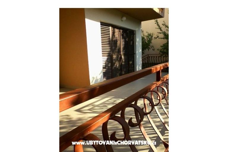 Ružica apartments Rogoznica – photo 13