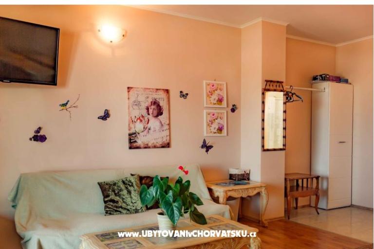 Threesisterssuites – photo 16