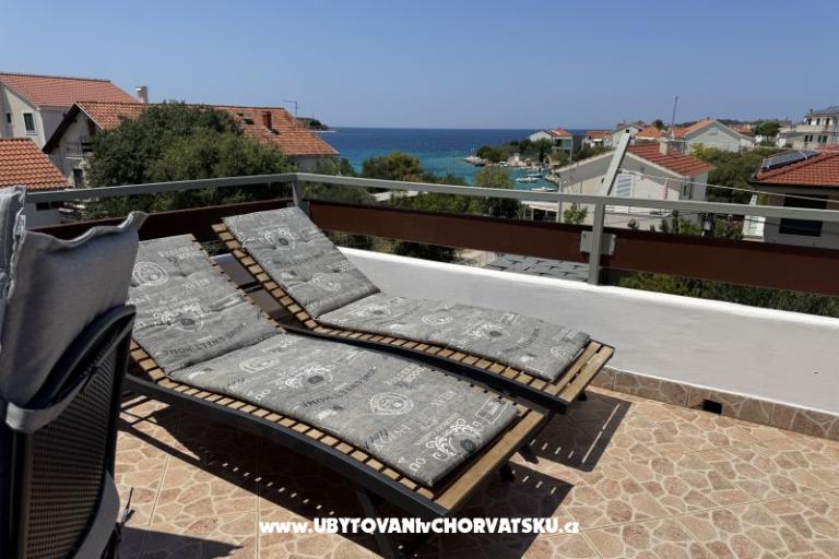 Vera Apartment – photo 2