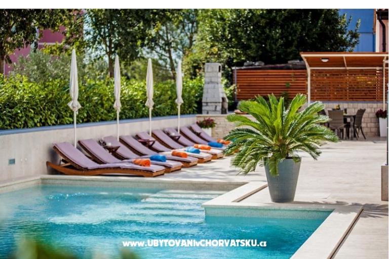 Apartments Kimi with swimming pool  – photo 4