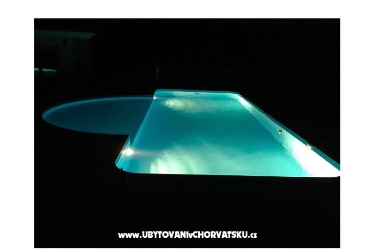 Arton Vila – photo 17