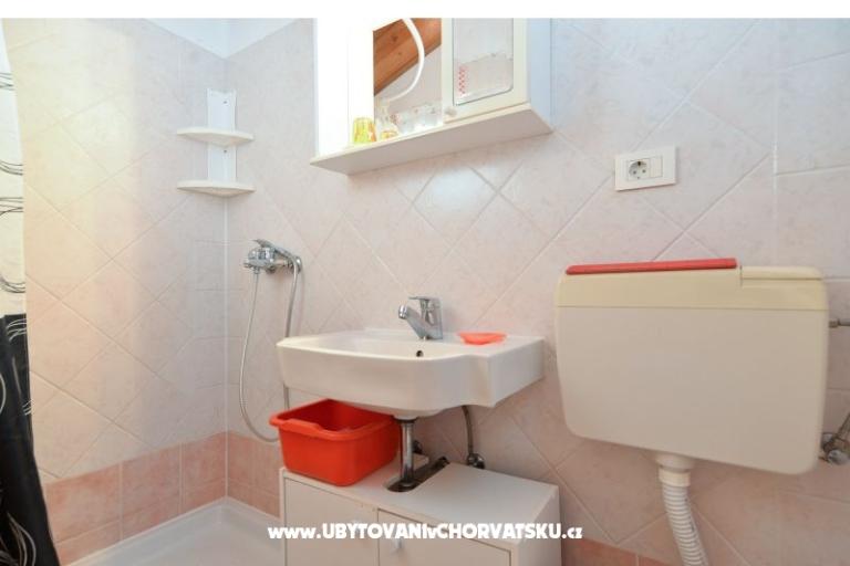 Cheap apartment in Rovinj – photo 10