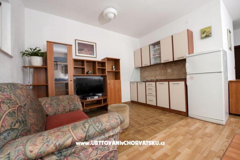 NV Club apartmány – photo 10