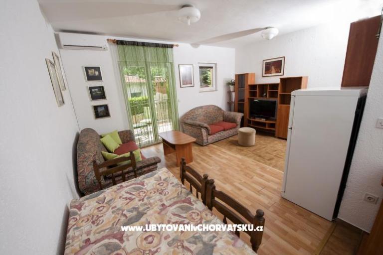 NV Club apartmány – photo 9