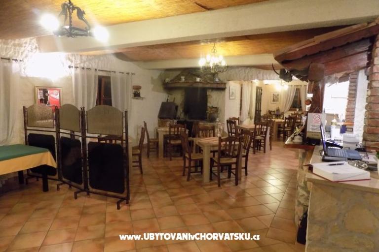 Rooms &amp; Restaurant Feral – photo 4