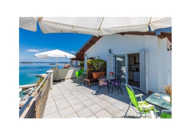 Apartments  Zaglav Dugi otok  – photo 8