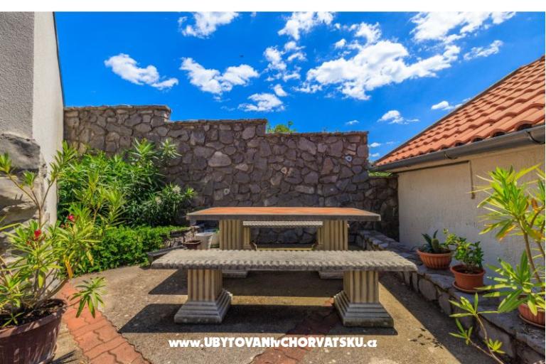Apartments Bionda – photo 11