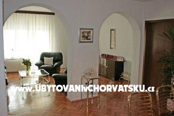 Apartments Laura – photo 4