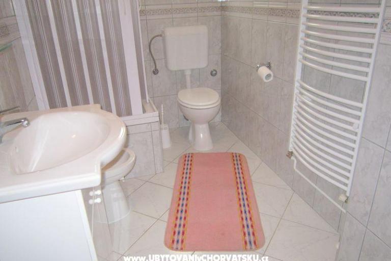 Apartments Lucić – photo 10