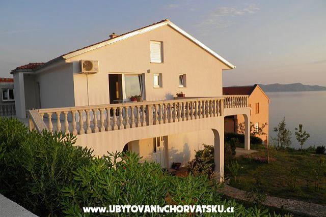 Apartments i kuća za odmor Tomas  – photo 7