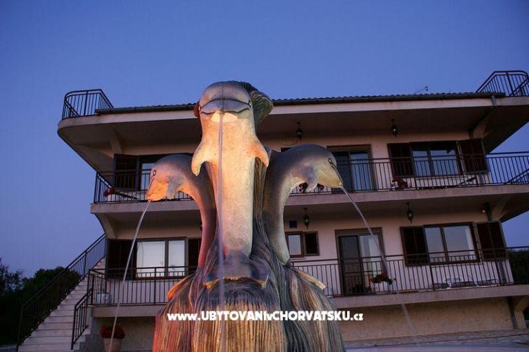 Americana luxury apartments – photo 13