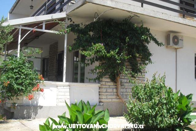 Apartment Ruzmarino – photo 12