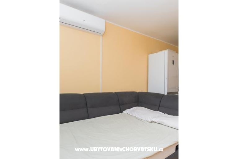 Apartment Jakov – photo 15