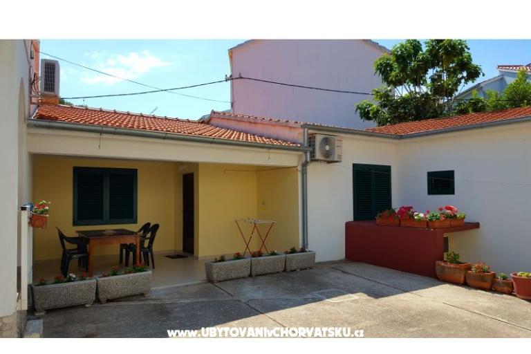 Apartments Cvita i  Luca  – photo 2