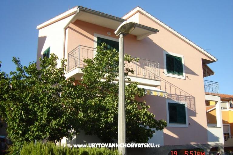 Apartments Males – photo 2