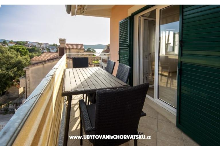 Apartments Males – photo 22