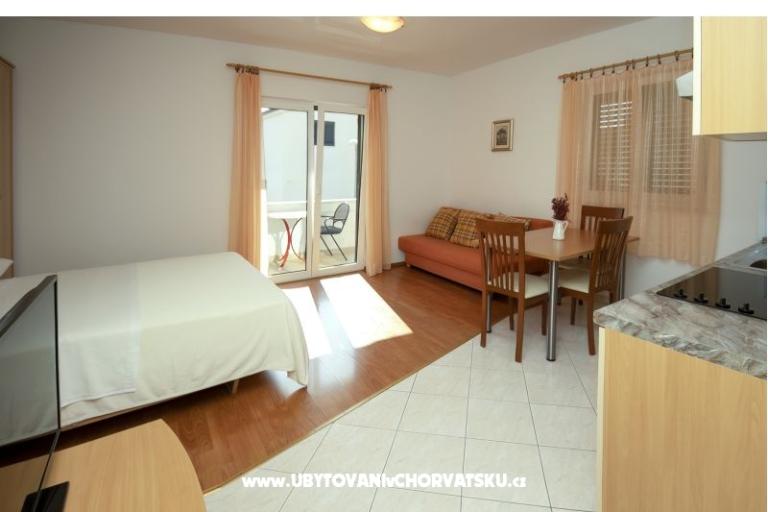 Apartments Males – photo 5