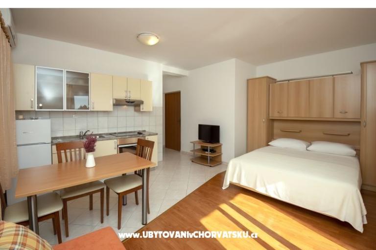 Apartments Males – photo 7