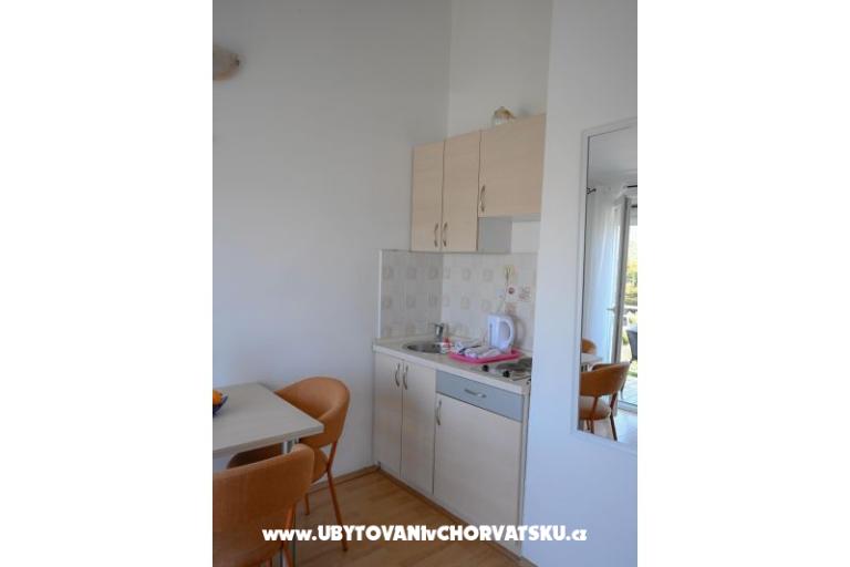 Apartments Menđušić – photo 12